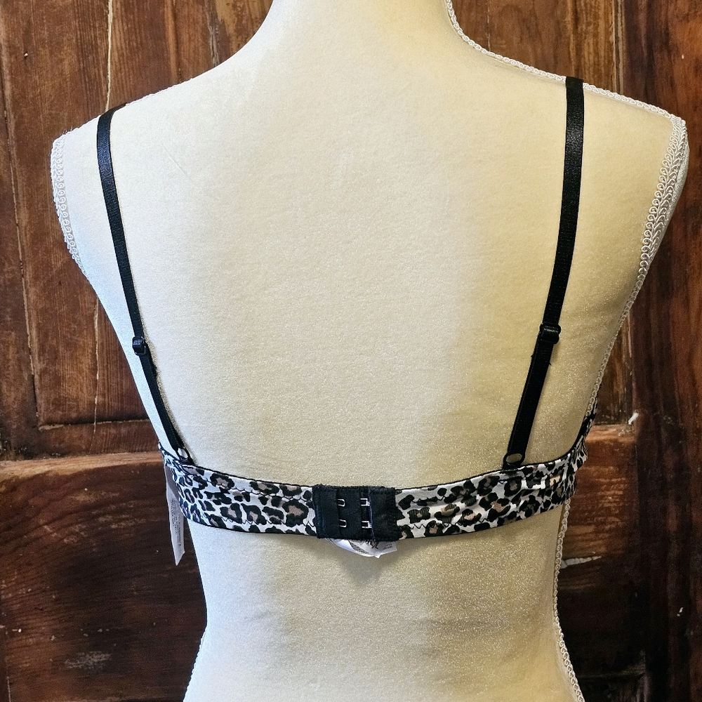Leopard Print Push up add 2 cup sizes Padded Bra NWT - Picture 2 of 6